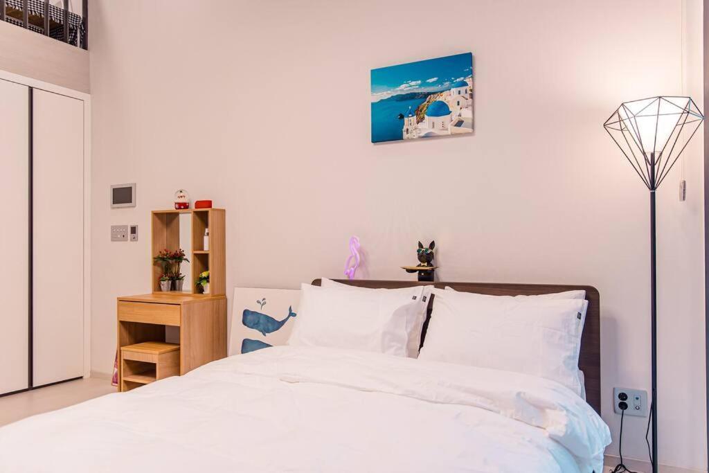 The Castle Ocean Marina Double Suite ヨス市 エクステリア 写真
